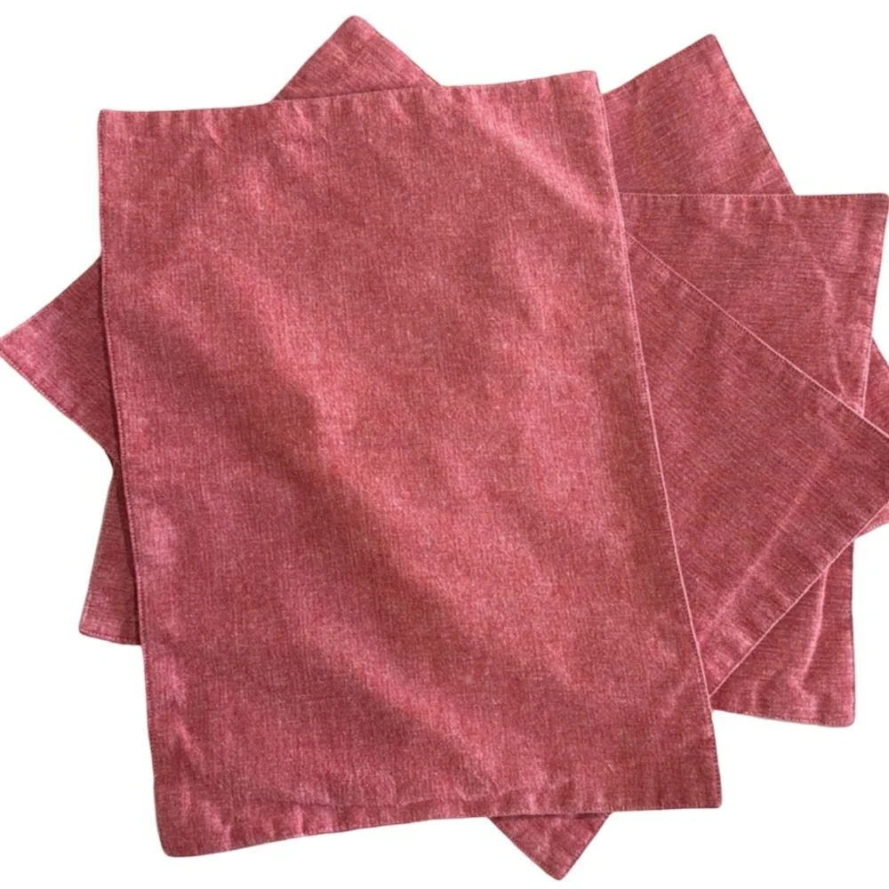 Aman Red Woven Farmhouse Textile Rectangular Placemats Set of 4